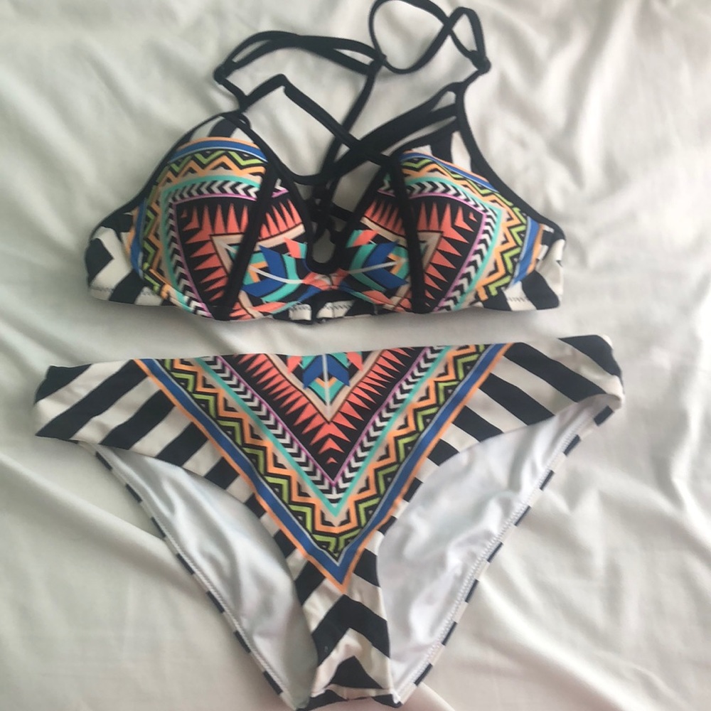PINK Victoria’s Secret bikini